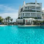 شقة Center Beachfront With Private Patio ماربيا